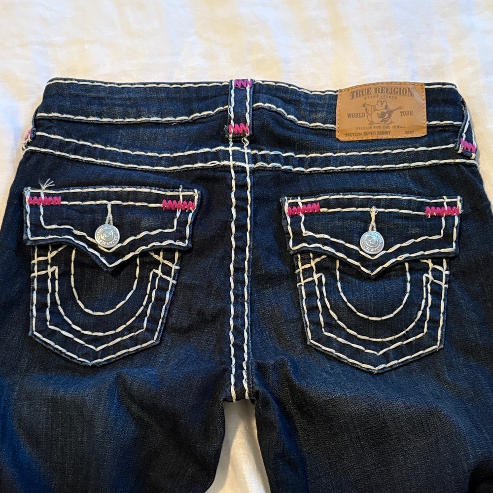 True Religion Women's Jeans with Pink Stitching Valentines! Sz. 27
